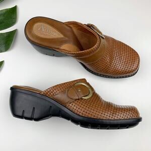 Clarks Artisan Mules Clogs Woven Brown Leather Comfort Shoes Slip On Women's 8.5